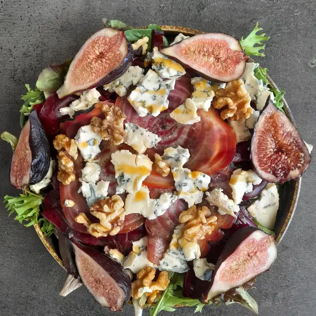 Brunch du dimanche au Clos Saint Michel Resort & Spa à Malaucène