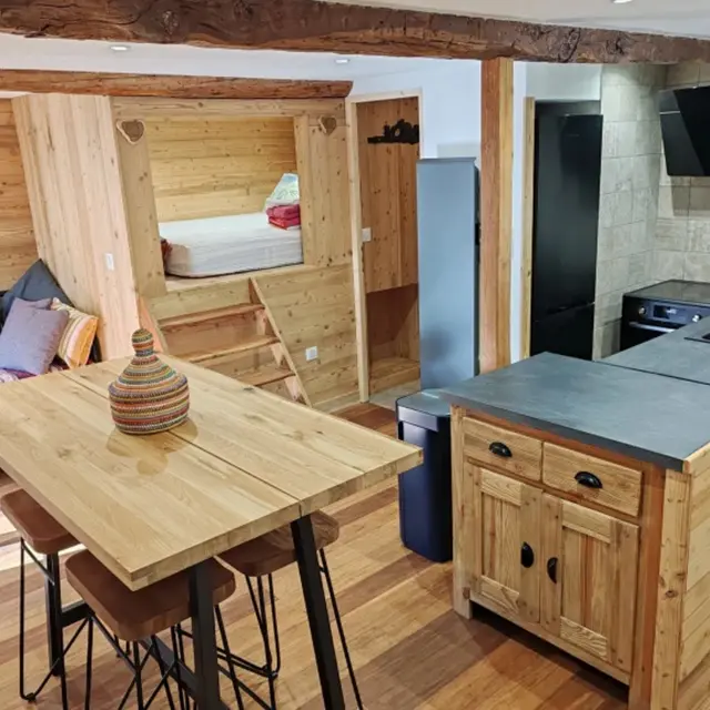 Meublé L'AppartT BoHo - 4 pers_Saint-Dalmas-le-Selvage