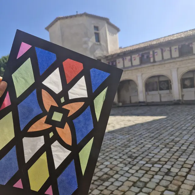Atelier Ré Créations : Lumières de Vitraux_Saint-Martin-de-Ré