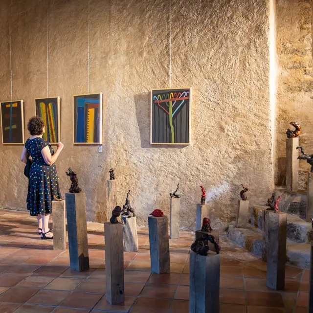 Exposition des sculptures Pierre-Louis Doreau et des tableaux de Coline Fabre_Grimaud