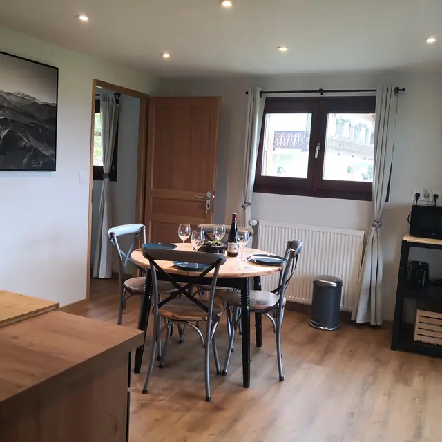 Appartement dans maison - 60 m² - 2 chambres - Mme Gasse Sophie_Saint-Paul-en-Chablais