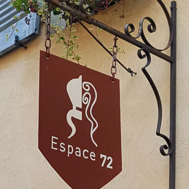 Tapissier d'art à Serres