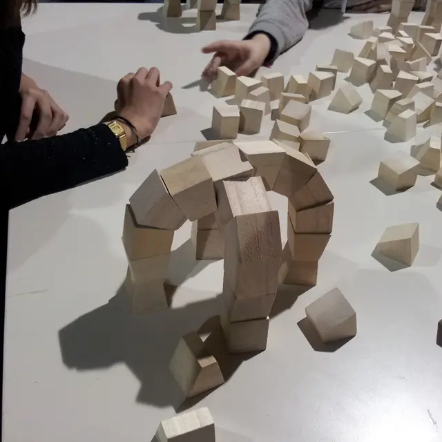 Visite atelier « Histoire et architecture au Moyen Âge » (Avignon ...