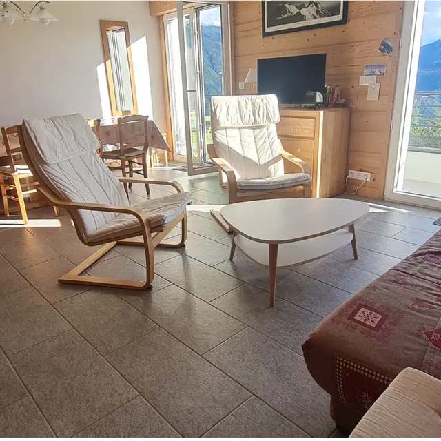 La Soldanelle des Alpes - Salle de vie