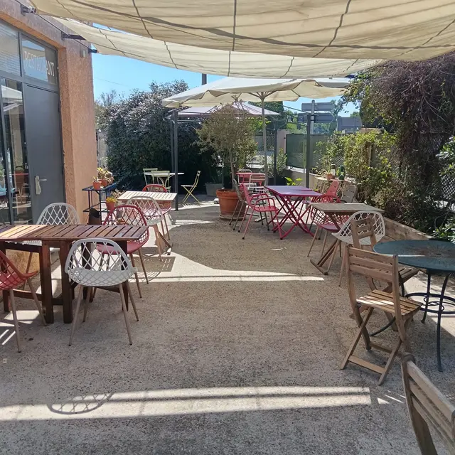 La cantine de Tina_Arles