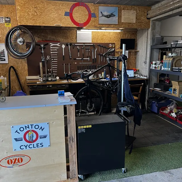 Tonton Cycles_Virignin