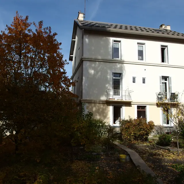 Maison côté jardin