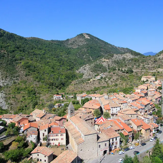 village utelle.jpg