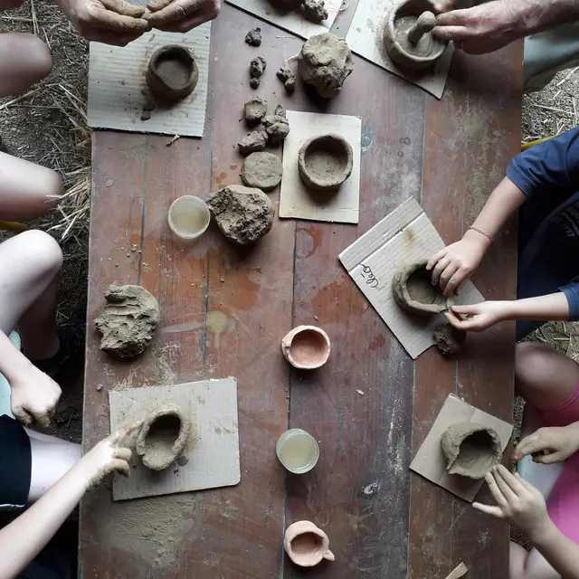 Poterie, réalise tes fleurs