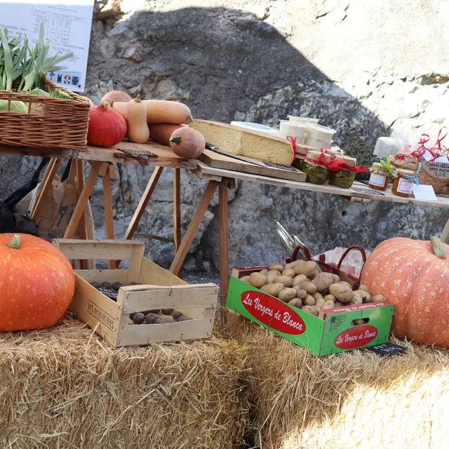 Marché des producteurs locaux_Belvédère