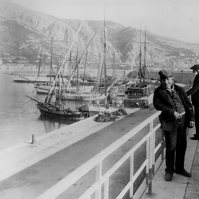 Menton et la mer, histoires portuaires_Menton