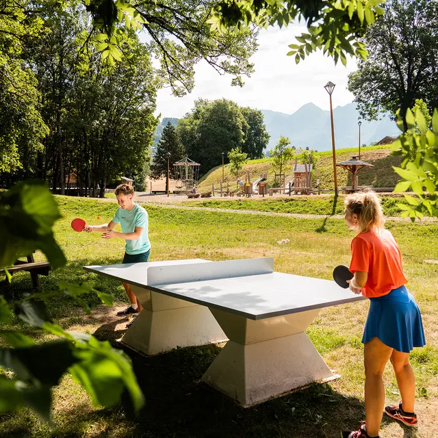 Ping-pong : tables au Village_Le Grand-Bornand