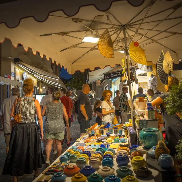 Marché nocturne
