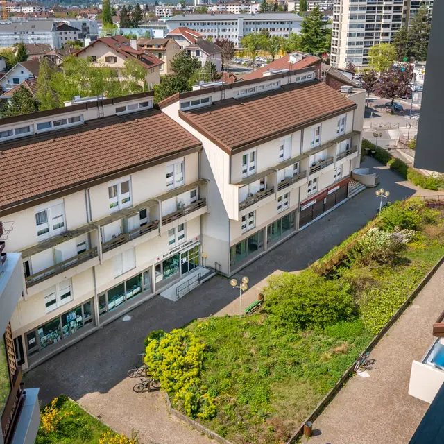 La médiathèque Novel et la rue Louis Armand en images_Annecy