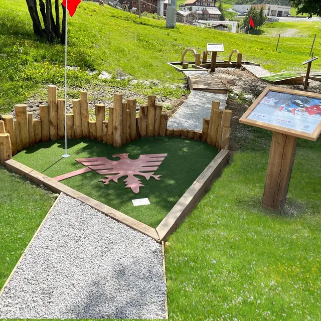 Parcours en coeur - Mini golf en été de Val d'Isère