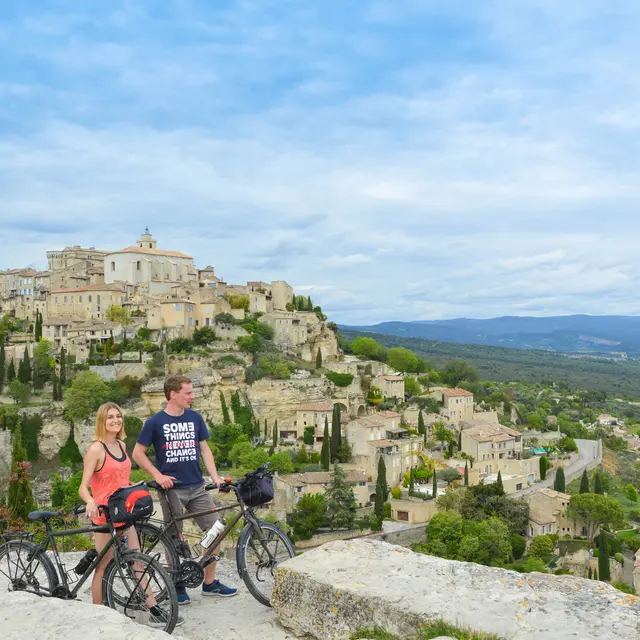 Gordes à vélo