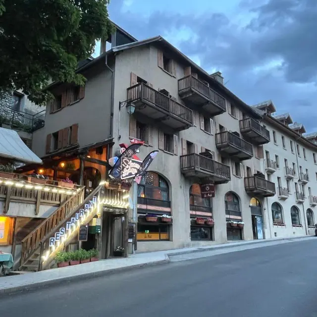 Hôtel des Alpes Skiers & Bikers Lodge