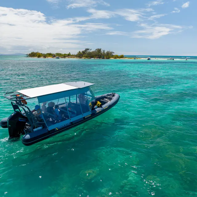 Dal'Océan taxi boat_Nouméa