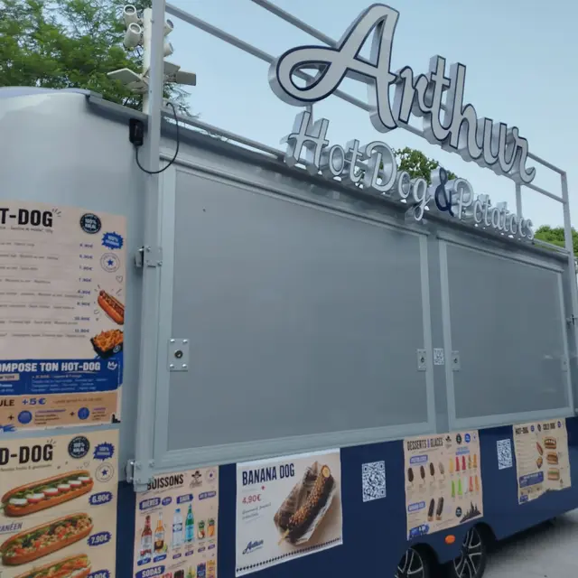Arthur Hotdog et Potatoes_Saint-Laurent-du-Var