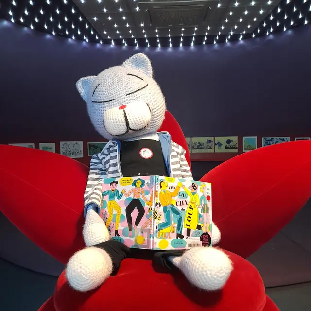 Bébé bouquine fait voter les bébés_Bourg-en-Bresse