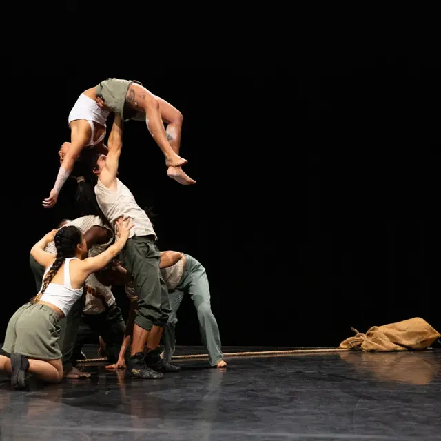 Atelier à thème : acrobaties et portés avec la Cie Sanké - Spectacle Est Dans La Rue_La Toussuire