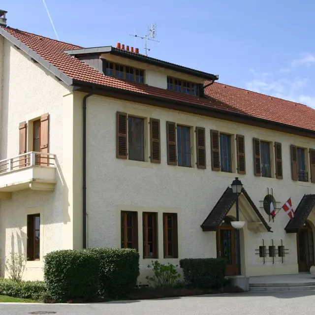 Mairie de Neuvecelle