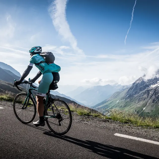 Etape du Tour amateurs Le Bourg d'Oisans > Alpe d'Huez_La Grave