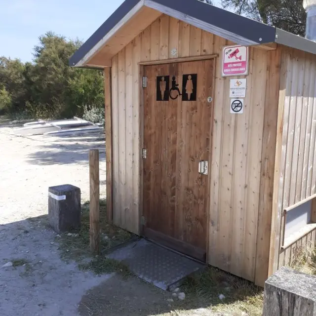 Toilettes publiques du Grouin