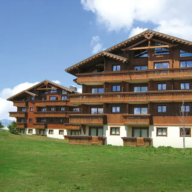 residence-lagrange-holidays-le-village-des-lapons-ete