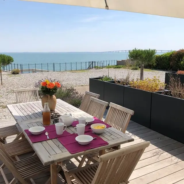 Terrasse sur mer