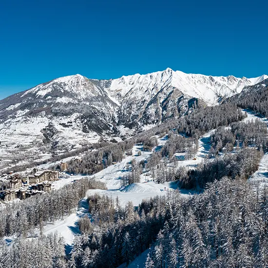 Les Orres station
