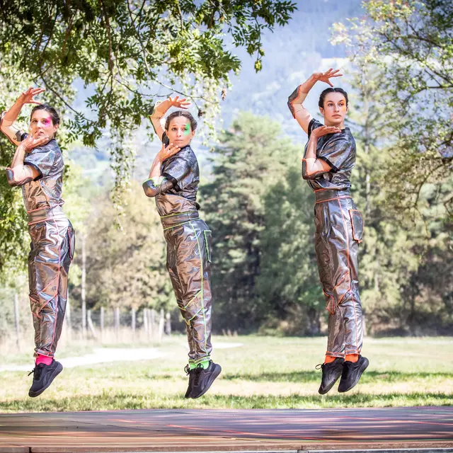 Atelier danse Une partie de fluo - Les Hautes Envolées_Val-d'Isère