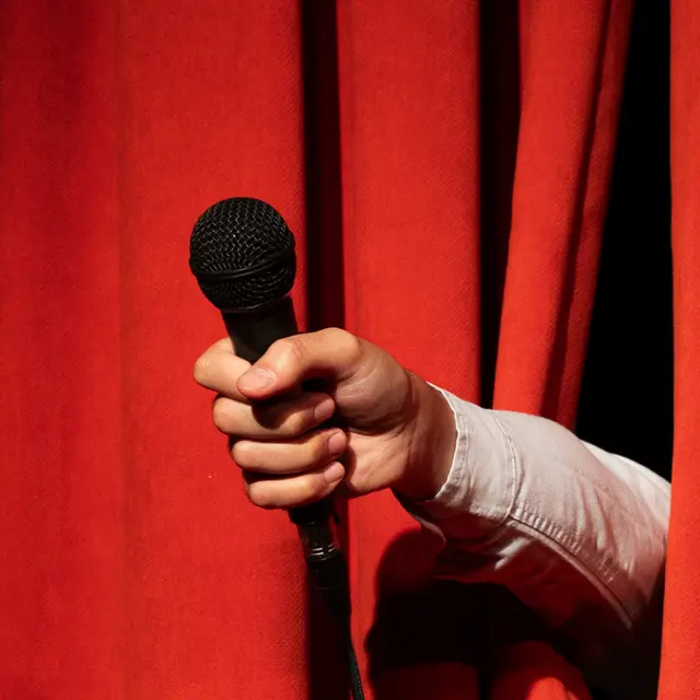 Get Up, Stand Up_La Trinité