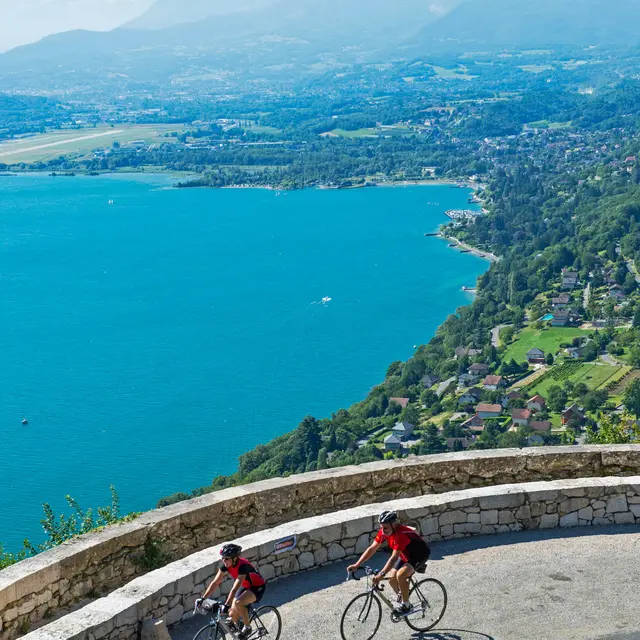 Tour de la Charvaz