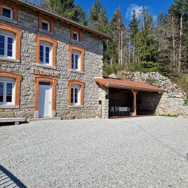 Gîte Puy du Faux_La-Côte-Saint-Didier