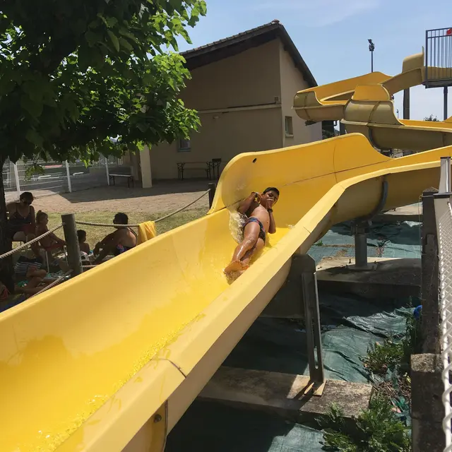 Piscine des collines