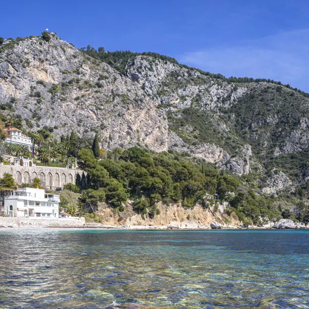 Plage de la baie d'Eze