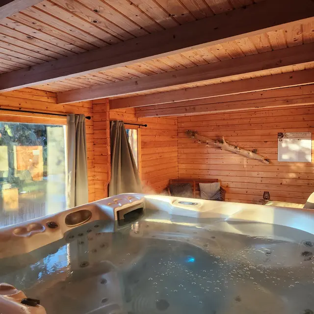 Espace bien-être, spa, sauna, hammam 100% privatisable_Estivareilles