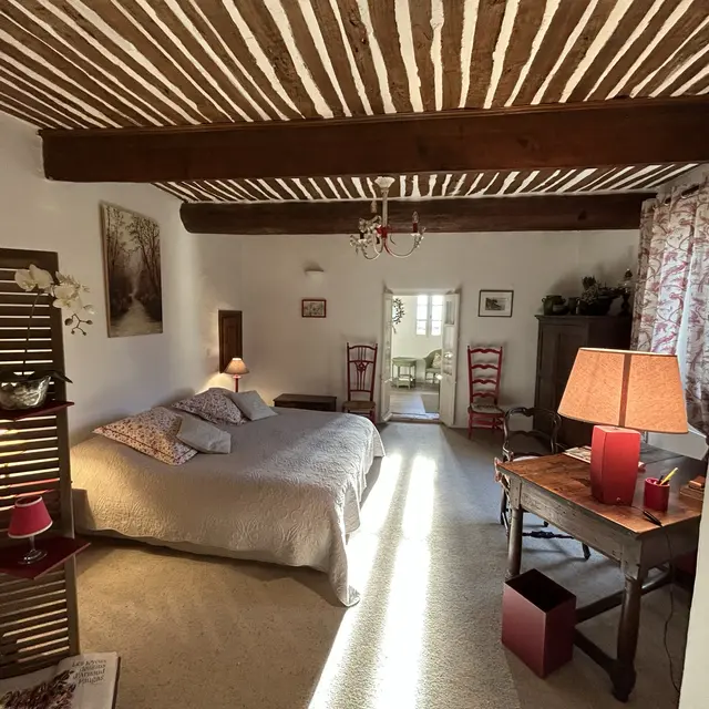 SUITE FAUGAS VUE GENERALE