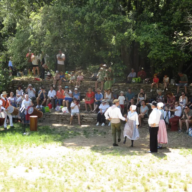 Groupe folklorique Lou Raioulet_Le Beausset