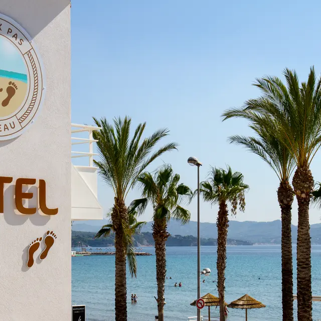 A Deux Pas de l'Eau Hôtel