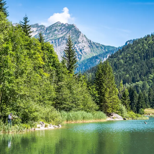 Pêche au lac de Vallon_Bellevaux