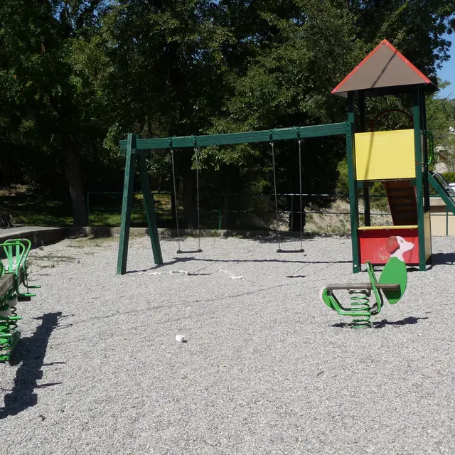 Aire de jeux du Molard