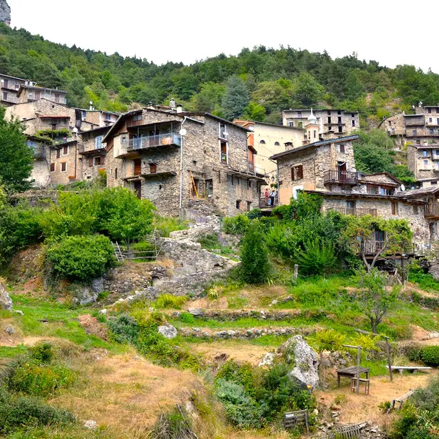 Marché des artisans de la vallée de la Roya_Tende