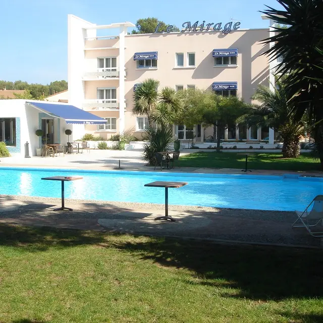 HOTEL LE MIRAGE