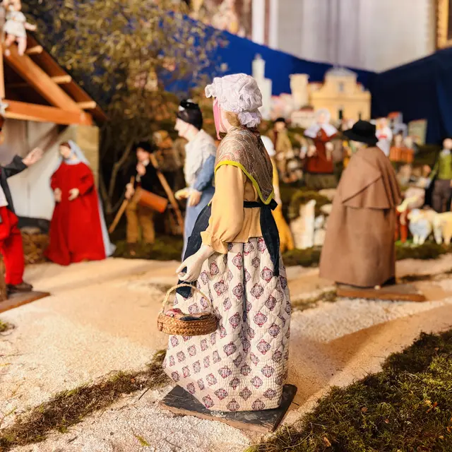 La pastorale autour de la crèche_Lambesc