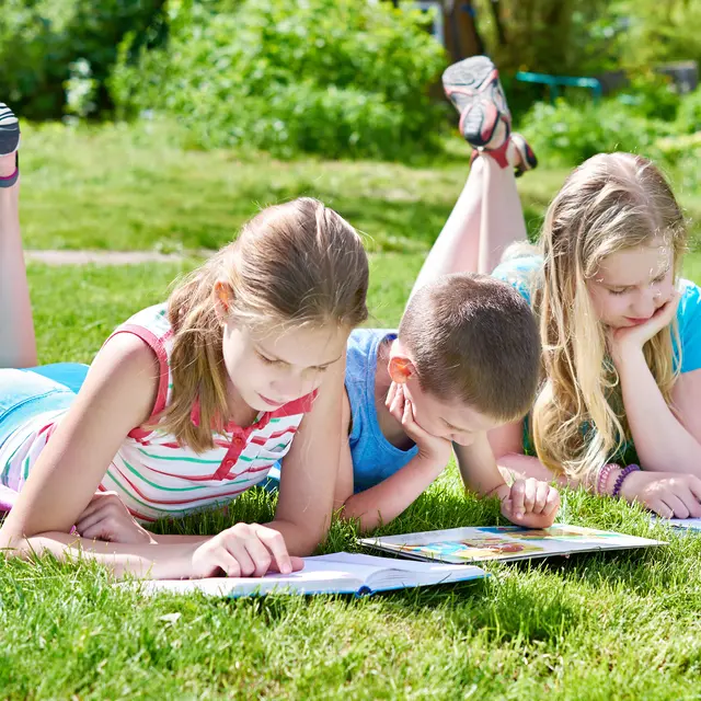 Lectures au parc CV_Cluses