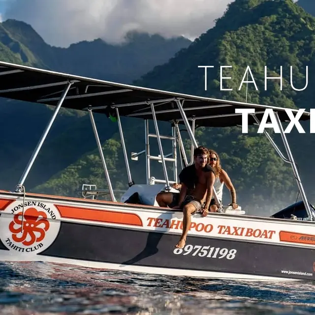 Teahupoo Excursion Taxi Boat - Tahiti Tourisme