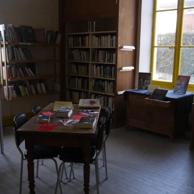 Bibliothèque de St Pierre d'Entremont