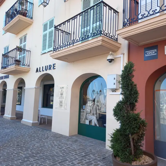 Boutique Allure